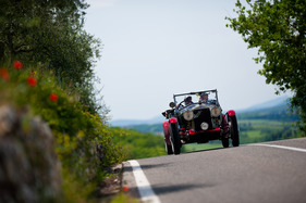 Mille Miglia 2012 - OM 665 Superba (1928) -