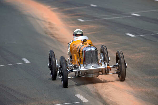 Miller 91 (1927) – Auch er fuhr auf dem Kurs, jedoch keine Rennen, sondern im Rahmen einer Parade historischer Grand-Prix-Rennwagen. Beim Concours d'Elegance erhielt er den Spezialpreis der Jury