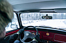 Mini Cooper (2000) - Das moderne Lenkrad scheint aber doch etwas fehl am Platz des ansonsten von Retro-Styling geprägten Mini (© BMW AG, 2020) Mini Cooper (2000) - Das moderne Lenkrad scheint aber doch etwas fehl am Platz des ansonsten von Retro-Styling geprägten Mini (© BMW AG, 2020)