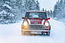 Mini Cooper (2000) - Der Untergrund dürfte der Rallye-Legende bestens vertraut sein (© BMW AG, 2020) Mini Cooper (2000) - Der Untergrund dürfte der Rallye-Legende bestens vertraut sein (© BMW AG, 2020)