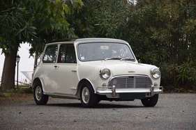 Mini Cooper MKI (1966) - als Lot 001 an der Artcurial-Versteigerung anlässlich der Rétromobile in Paris 2018 Mini Cooper MKI (1966) - als Lot 001 an der Artcurial-Versteigerung anlässlich der Rétromobile in Paris 2018