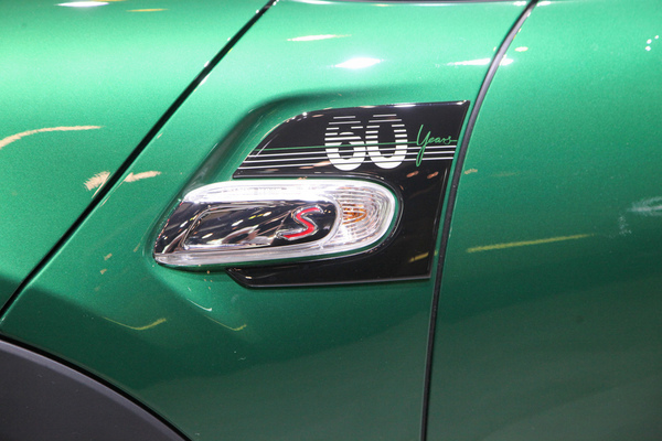Mini Cooper S (2019) - 60 Jahre Mini Classic werden hier gefeiert - IAA in Frankfurt 2019