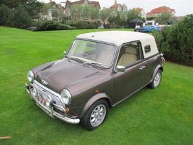 Mini Margrave Sports Saloon (1987) - als Lot 137 angeboten an der Bonhams Olympia Versteigerung am 3. Dezember 2018