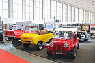 Bild: Mini Moke (1967) - neben einem Feves Ranger - Motorworld Classics Berlin 2016