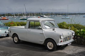 Bild Mini als Pick Up für den Handwerker - Swiss Classic British Car Meeting Morges 2019