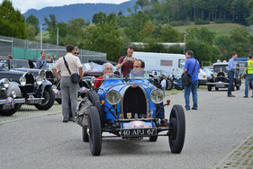 Mit dem Typ 40 schuf der elsässische Hersteller einen Meilenstein - Bugatti-Festival 2016 (Kirchzarten) Mit dem Typ 40 schuf der elsässische Hersteller einen Meilenstein - Bugatti-Festival 2016 (Kirchzarten)