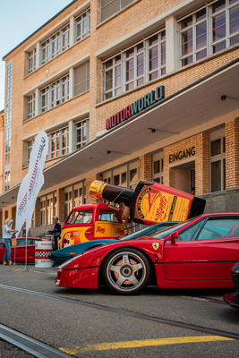 Bild: Mit einem Ferrari F40 ist man beim "Goodwood Revival – Swiss Edition 2023" ebenso willkommen wie mit einem VW Transporter