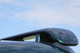 Mitsubishi 3000 GT VR-4 (1996) – der Heckflügel in seiner Ruheposition (1996)