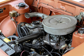 Mitsubishi Celeste 1600 ST (1977) - der 1600-er hatte einen, der Zweiliter zwei Registervergaser (1977)