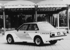 Mitsubishi Lancer 2000 Rally Turbo (1980) – verbreitert, verspoilert und höhergelegt