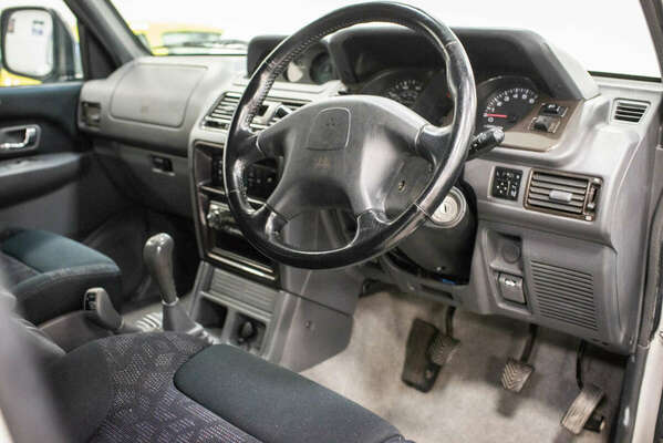 Mitsubishi Pajero Evolution (Manual) (1997) - als Lot 629 angeboten anlässlich Silverstone Auctions “NEC Classic Motor Show Sale" am 12. November 2022