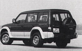 Mitsubishi Pajero V6 Wagon (1992)