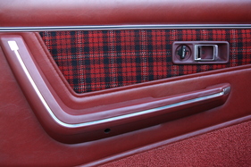 Mitsubishi Sapporo 2000 GS/R (1979) - Türfutter