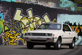 Mitsubishi Sapporo 2000 GS/R (1979) - die Farbe Weiss steht dem Coupé gut