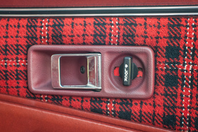 Mitsubishi Sapporo 2000 GS/R (1979) - englisch beschriftete Bedienungselemente