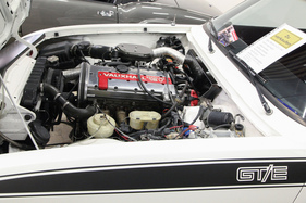 Modern C20XE engine in the Opel Manta A