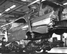 Montage Suisse bei GM in Biel im Jahr 1957
