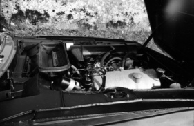 Monteverdi 2000 GTI (1968) - der BMW-Vierzylinder im Bug