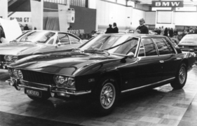 Der Monteverdi 375/4 auf dem Genfer Autosalon von 1971 - links daneben steht vermutlich 375 L mit Chassisnummer 2052