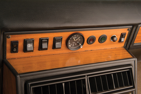 Monteverdi 375 L High Speed (1971) - die Instrumente stammten von Smiths, die Schalter aus dem Grossserienlager