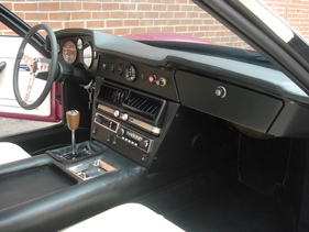 Monteverdi Hai 450 SS (1970) - Interieur aus Beifahrersicht Monteverdi Hai 450 SS (1970) - Interieur aus Beifahrersicht