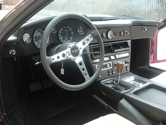 Monteverdi Hai 450 SS (1970) - restauriertes Interieur