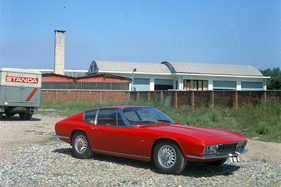 Monteverdi High Speed 375 S (1967) - Prototyp 1001 nach der Fertigstellung noch mit Magnesiumrädern, fotografiert bei Pietro Frua