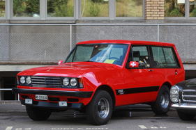 Monteverdi Safari (1981) - with the technology of the International Scout - V8 and I6 Hybrid Meeting Kemptthal 2020