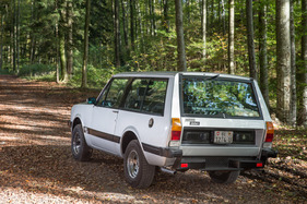 Monteverdi Safari 5.7 (1978) - Grosse Fensterflächen dominieren