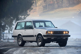 Monteverdi Safari 5700 (1978) - 1978 Monteverdi Safari 5700 - als Lot 115 an der Oldtimer Galerie Toffen Versteigerung von Gstaad am 29. Dezember 2024 (1978)