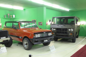Monteverdi Sahara (1978) - zusammen mit dem für das Militär entwickelten Geländewagen - Monteverdi Museum Binningen