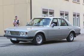 Bild Monteverdi Sierra (1978) - bei der Ankunft - V8-/I6-Hybridtreffen in der Motorworld Kemptthal 2021