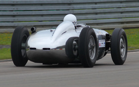 Monza Lister Jaguar (1958) - Rennen 5 für historische Grand-Prix-Fahrzeuge bis 1961 am AVD OGP 2011