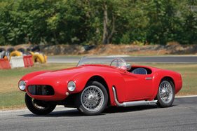 Moretti 750 Sport Barchetta (1955) - als Lot 143 an der RM/Sotheby's Versteigerung in London am 7. September 2015