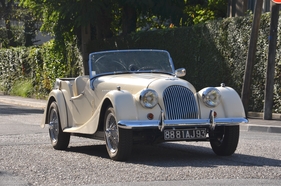 Morgan 4/4 Roadster (1969) - als Lot 206 angeboten in der Versteigerung Artcurial Sur Les Champs (7) 2014 Morgan 4/4 Roadster (1969) - als Lot 206 angeboten in der Versteigerung Artcurial Sur Les Champs (7) 2014
