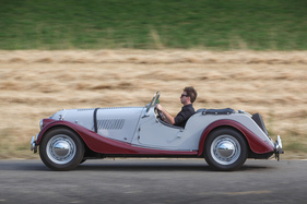 Morgan Plus 4 TR (1956) – Das Lenkrad steht sehr nah vor der Brust