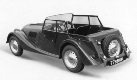 Morgan Plus 4 Tourer (1966) - der Wetterschutz war für die hinten Sitzenden relativ gering