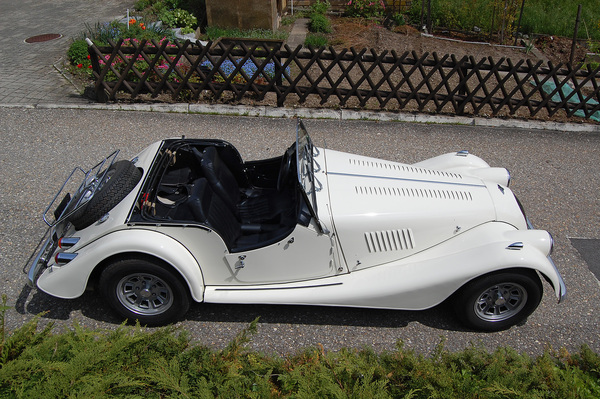 Morgan Plus 8 (1981) - angeboten an der Versteigerung der Oldtimer Galerie in Toffen am 26. April 2014