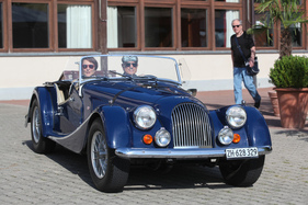 Morgan Plus 8 (1985) - mit Rover V8 Motor auch ein "Hybrid" - Albisgütli Classic Cars & Bikes August 2022