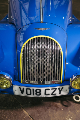 Bild: Morgan Plus 8 50th Anniversary Edition (2018) – Wurde geschaffen, um das 50. Modelljahr des 1680 eingeführten Plus 8 zu zelebrieren