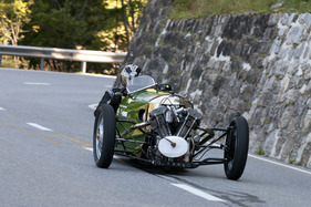 Morgan Three Wheeler (1930) mit Startnummer 231 am Bergrennen Arosa ClassicCar 2011