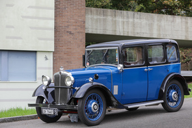 Morris 10/4 4-Door 6-Light Saloon (1933) – ein Vorserienfahrzeug – Albisgütli Classic Cars & Bikes 2024
