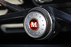 Bild: Morris Half-Ton Pick-up (1966) - das Morris-"M"- im Lenkrad