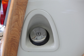 Morris Mini 850 Traveller - Tankeinfüllstutzen hinten rechts, kennzeichnet die Modelle nach 1961