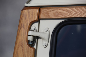 Morris Mini 850 Traveller - Türscharniere, die man noch von aussen schmieren kann