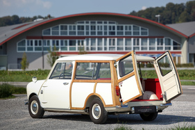 Morris Mini 850 Traveller - die Hecktüren öffnen nach der Seite