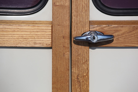 Morris Mini 850 Traveller - richtiges Holz als Verzierung