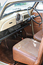 Morris Minor 1000 Traveller (1971) - Die Ablage unter dem Armaturenbrett wird zu einem Grossteil von der Heizung eingenommen