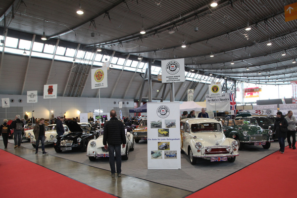 Morris, Triumph und MG beim "British Corner" - Retro Classics Stuttgart 2020