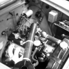 Moskwitsch 407 (1958) - 45 PS leistet der 1358 cm3 grosse Vierzylindermotor